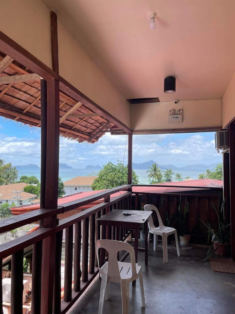 Novie'S Tourist Inn El Nido Dış mekan fotoğraf